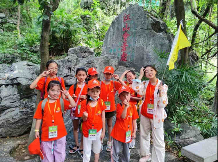 登峰观胜景，弄水寄祝福，晋级快乐学习动力营桂林站第三天精彩纷呈