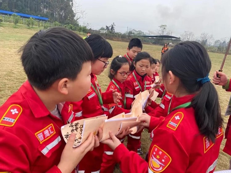 晋鹰汇好心态少年领袖特训营寒假研学火热招生中