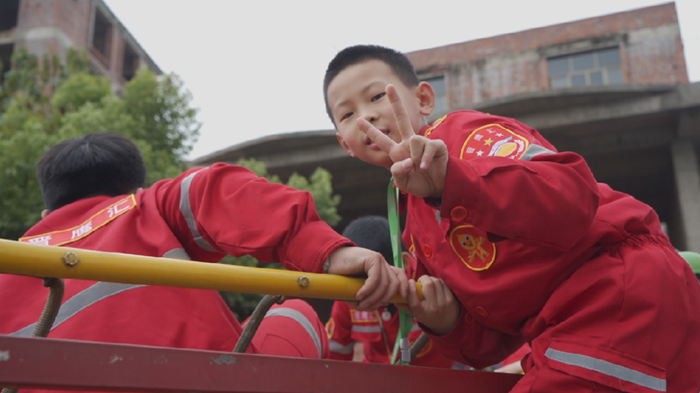 黎雨桐成长专题，努力只为出色，晋鹰汇陪伴成长，一路护航！