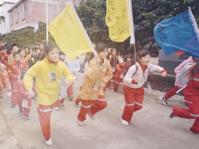 黄严萱成长专题，这里有同龄人的陪伴，让孩子在晋鹰汇中收获大成长