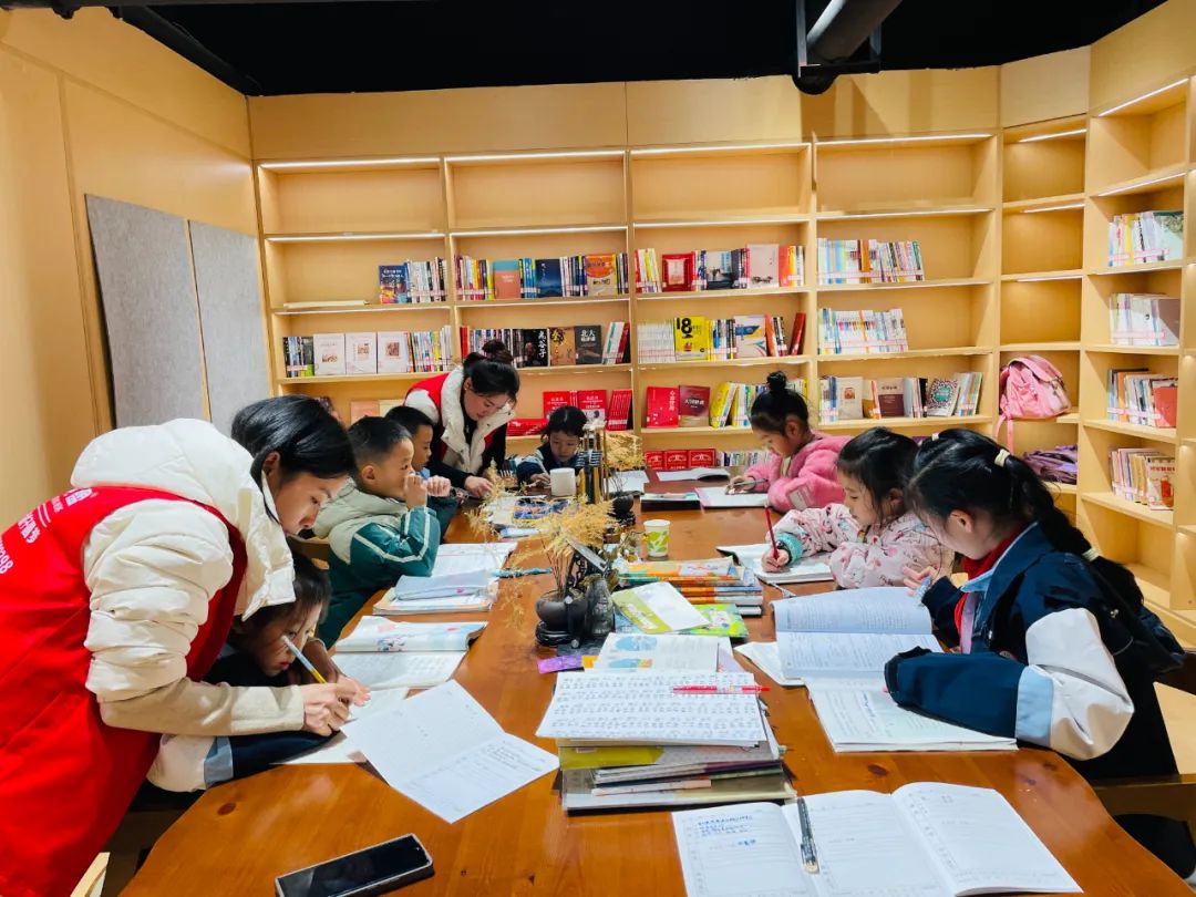 托管晚辅难题多？3步解决，老师省心，孩子高效！