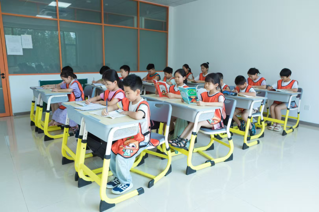 晋级托管学堂:吼孩子后道歉,别再说 “对不起但是你要改”!3招让道歉真能修复亲子关系 晋级托管学堂:吼孩子后道歉,别再说 “对不起但是你要改”!3招让道歉真能修复亲子关系