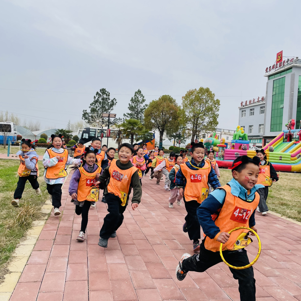 晋级托管学堂：孩子没动力、总吵架？缺的不是管教，是 “归属感”