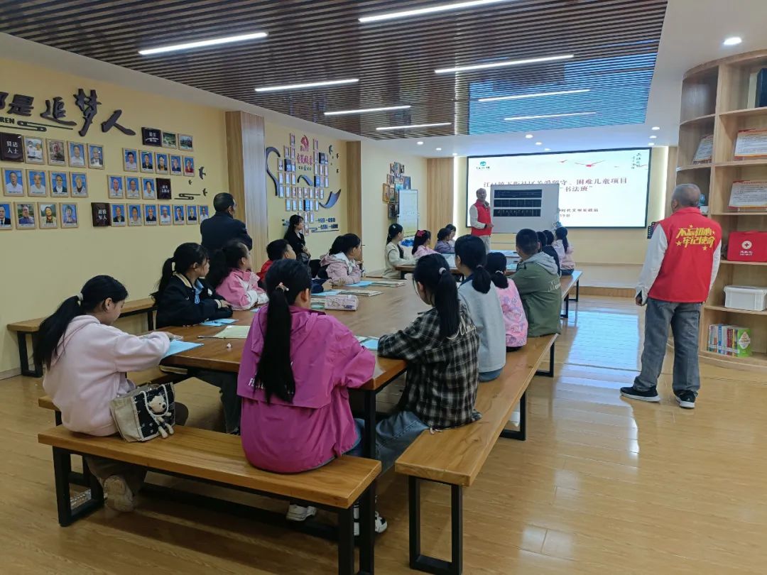 晋级托管学堂:孩子消费、叛逆、怕失败?父母这样回应,比说教管用10倍 晋级托管学堂:孩子消费、叛逆、怕失败?父母这样回应,比说教管用10倍